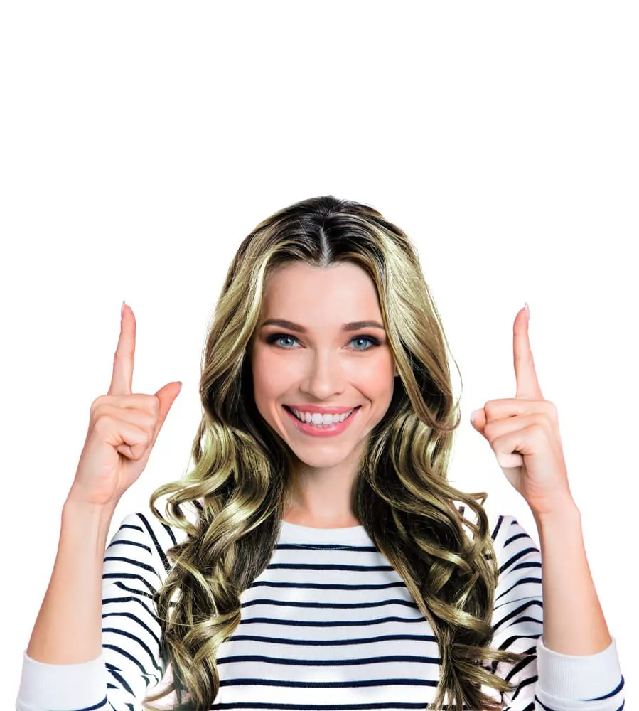 Guarda che benefits! girl pointing at the benefints icons